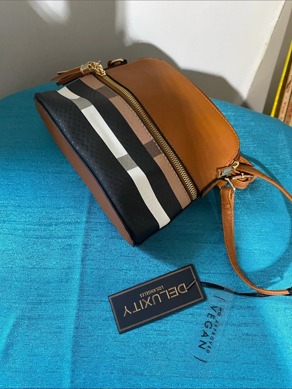 Deluxity Tan & Black Striped Crossbody Bag